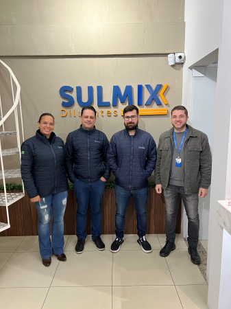 Parceria de sucesso renovada Parceria de sucesso renovada