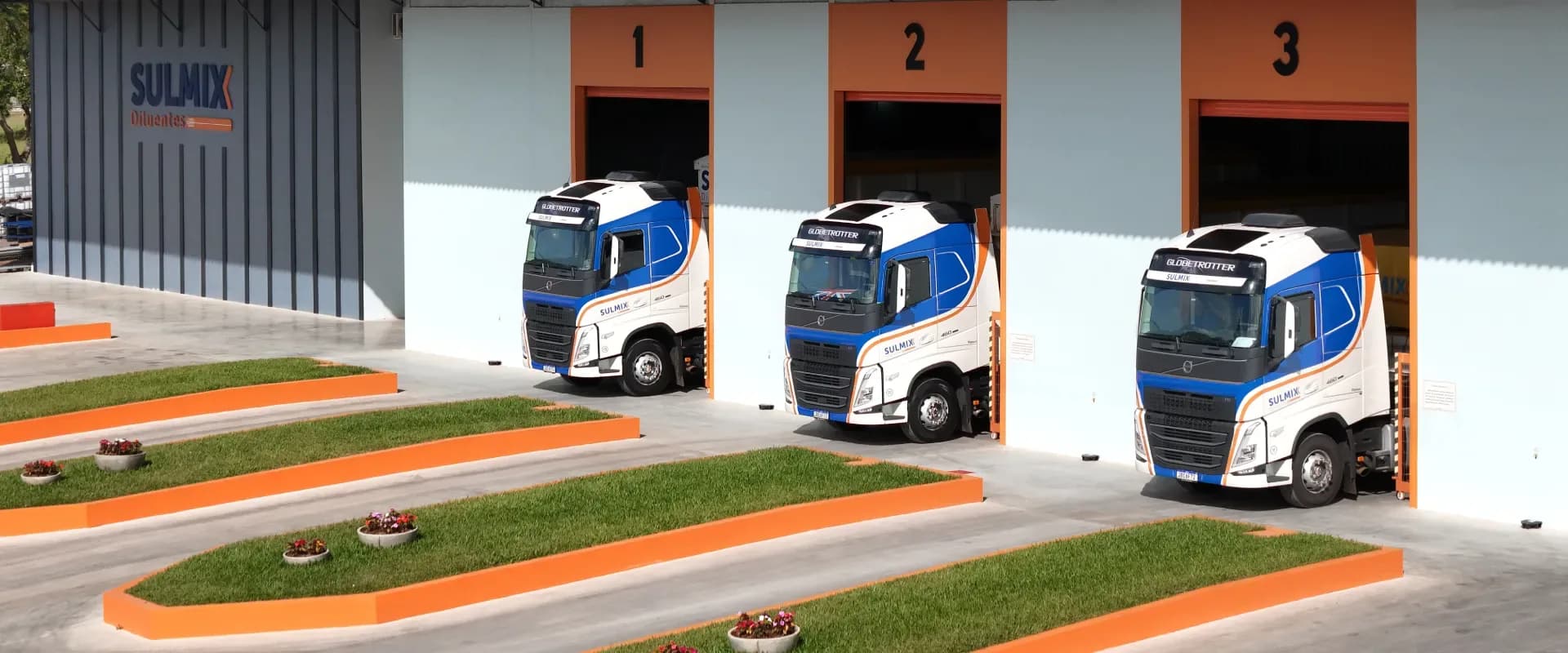 Unidade fabril da Sulmix Diluentes no Rio Grande do Sul, onde a casca de arroz é processada.